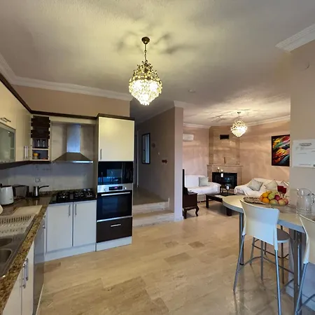 Amazing Seafront 4 Bedrooms Villa In Kalkan Centre * קס